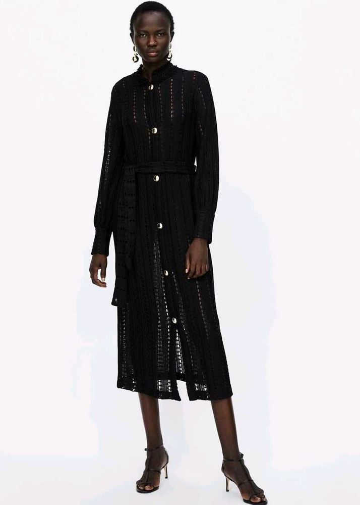 Runway Designer Chic Black Midi Dress with Belt