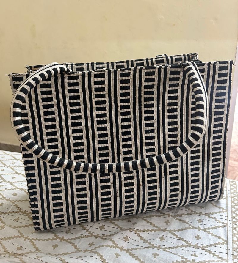 Chic Striped Tote Bag