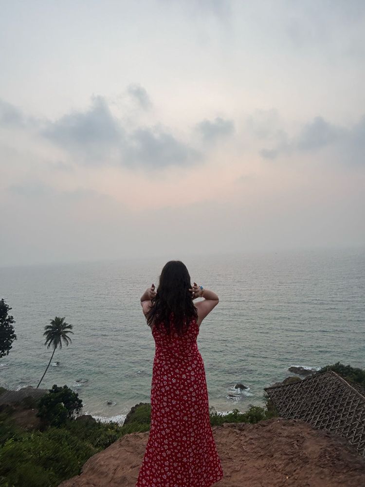 Chic Red Floral Maxi Dress