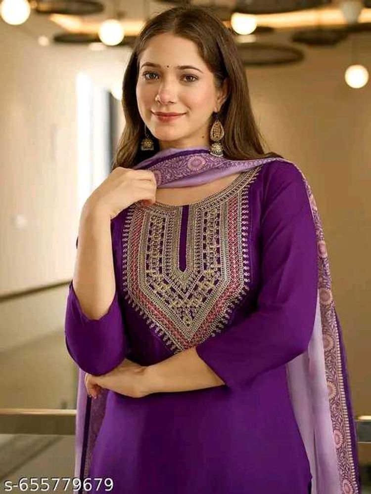 Elegant Purple Embroidered Kurta Set