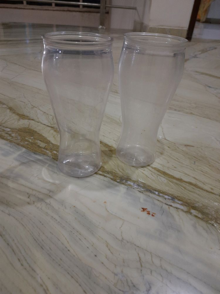 Set of 2 Clear Plastic Pilsner Glasses