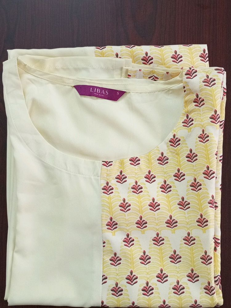 Light Cream Colour With Maroon Kurta