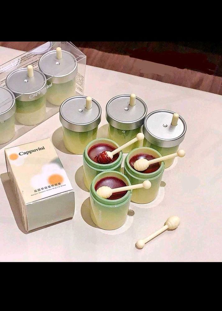 Boba Tea Cappuvuni lip mousse