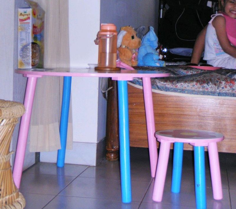 Round activity table for kids upto 10yrs