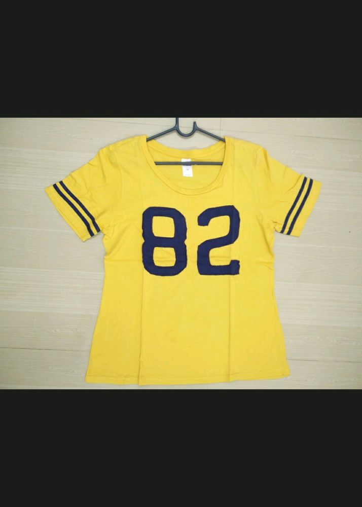 Beautiful New Tshirt For 82 Born Girls Women