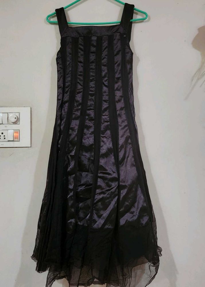 BCBGMAXAZRIA Vintage 90's  Midi Dress