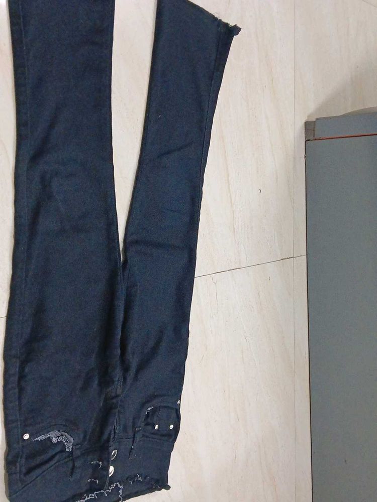 Stylish Dark Wash Jeans