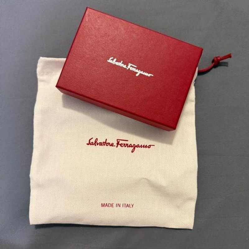 Salvatore Ferragamo dustbag