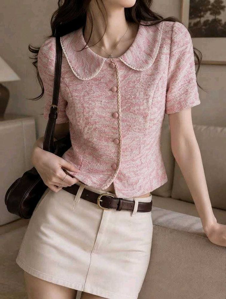 New with tag Pink Textured Peter Pan Collar Top