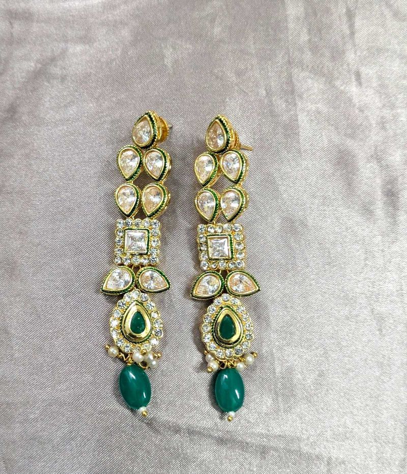 Elegant Emerald Drop Earrings