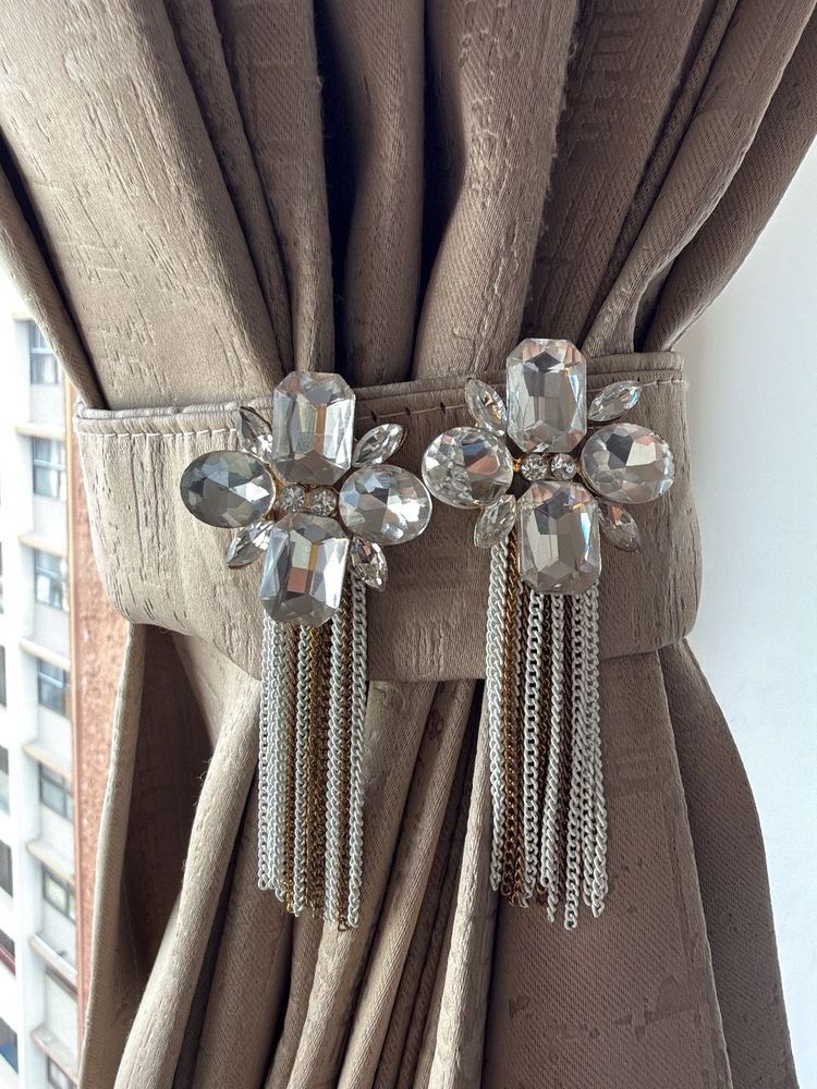 Sparkling Tassel Statement Ring