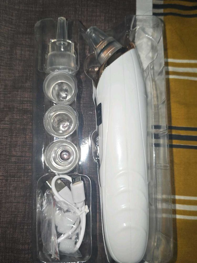 Pore Vacuum &amp; Blackhead Remover Tool