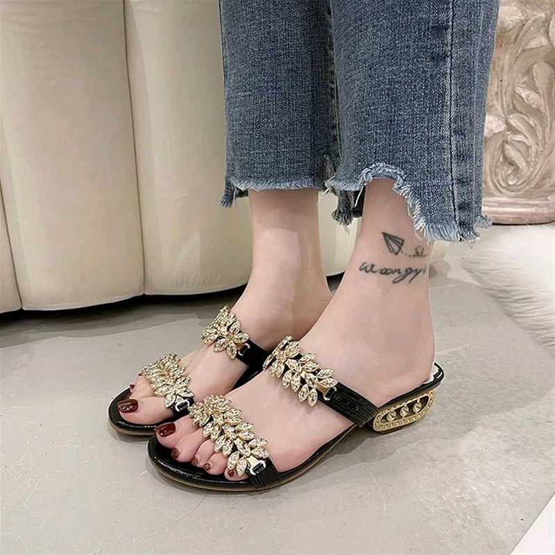 Rhinestone Low Heel Sandals😻