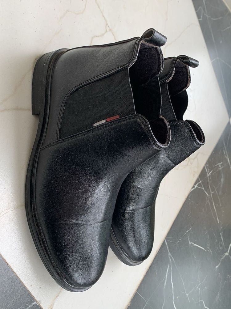 Classic Black Chelsea Boots