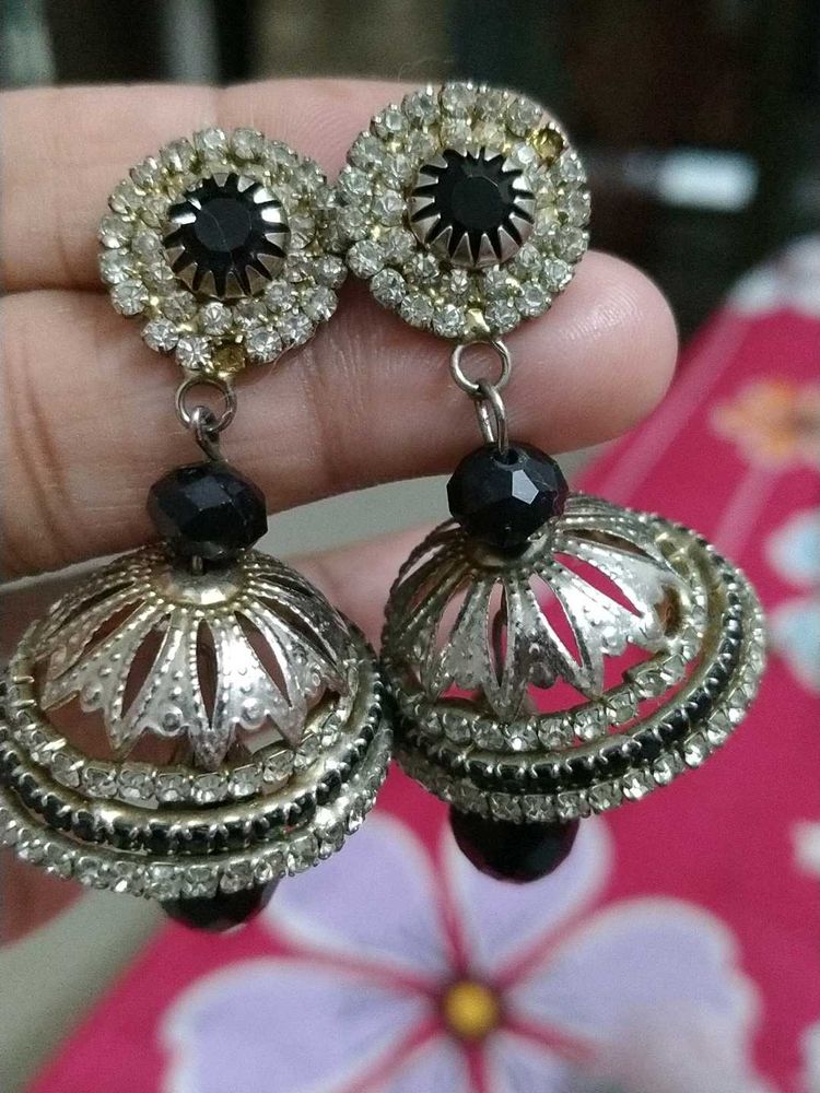 Vintage Style Drop Earrings