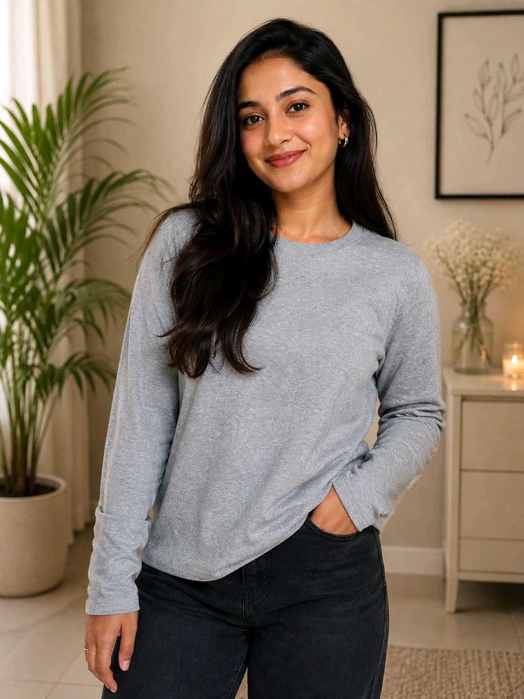 Comfortable Grey Long Sleeve Top