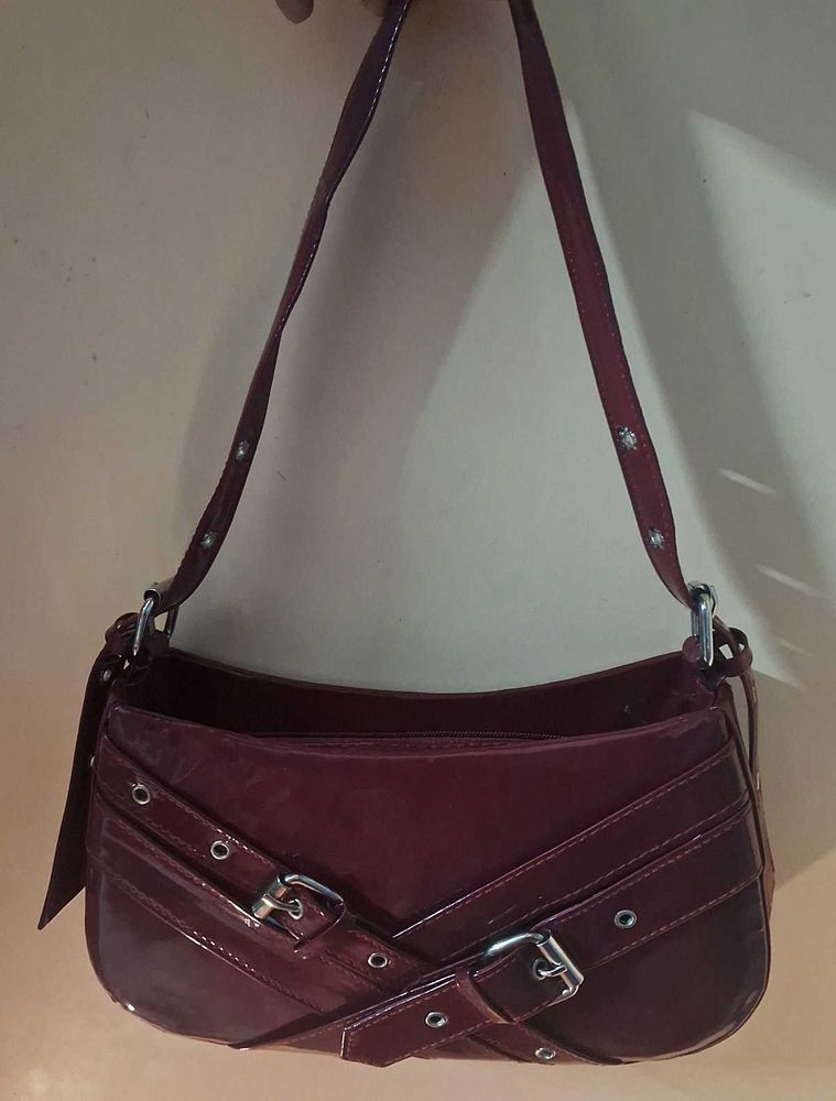 Chic Burgundy Patent Leather Shoulder Bag