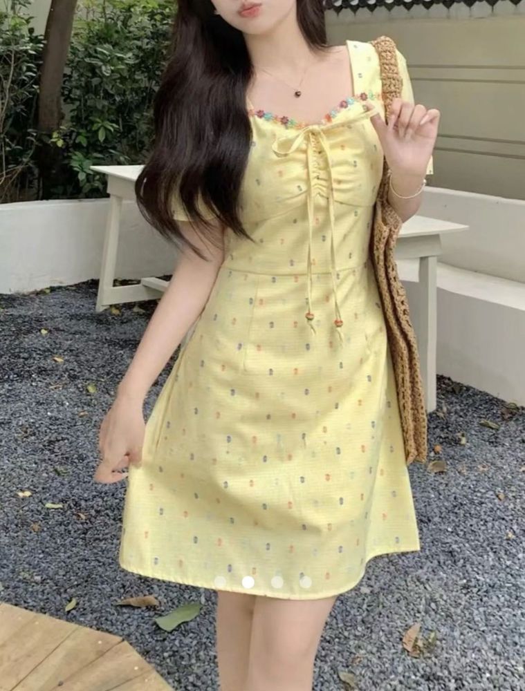 Chic Yellow Floral Print Mini Dress (XS)