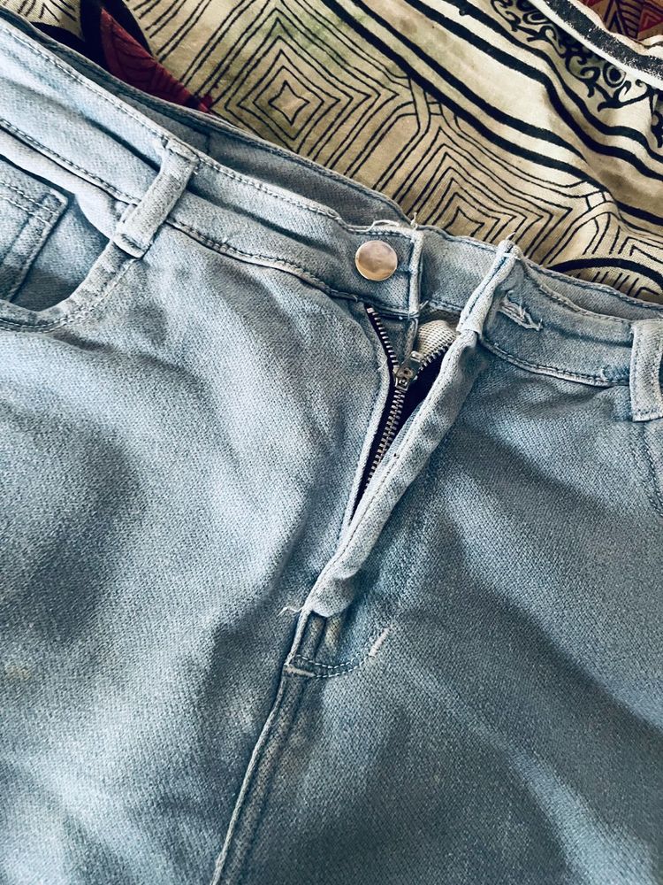Light Wash Denim Jeans