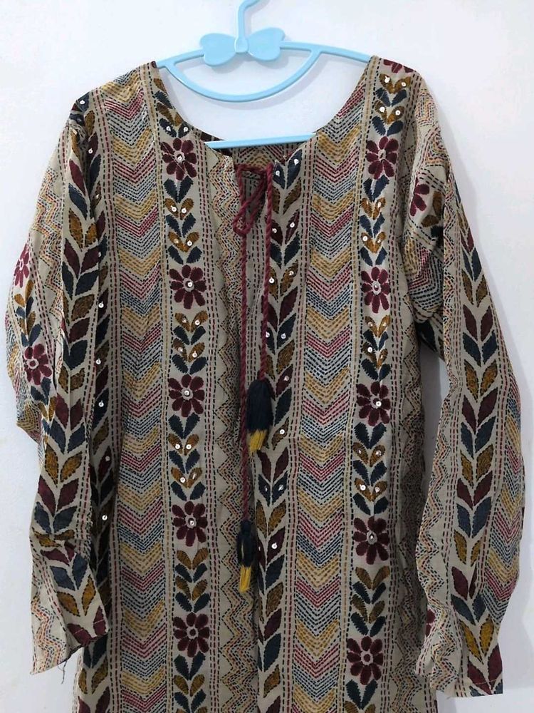 Multicolored Kurta with Tassel Detail