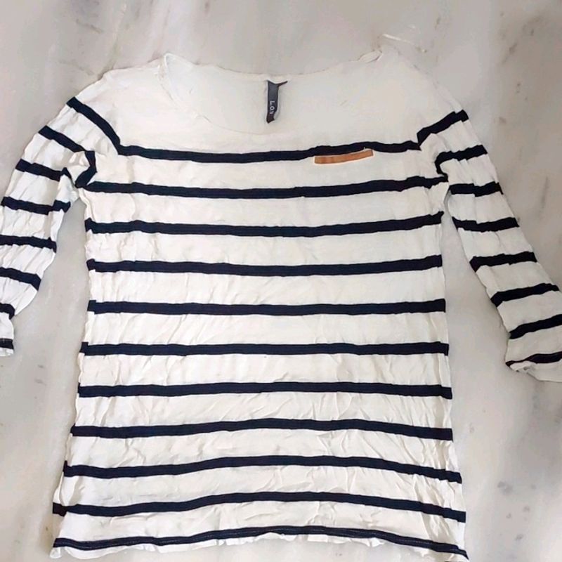 White Top Blue Linning Full Sleeves For Girl