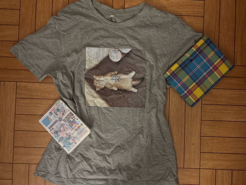 Funny Cat Graphic T-Shirt