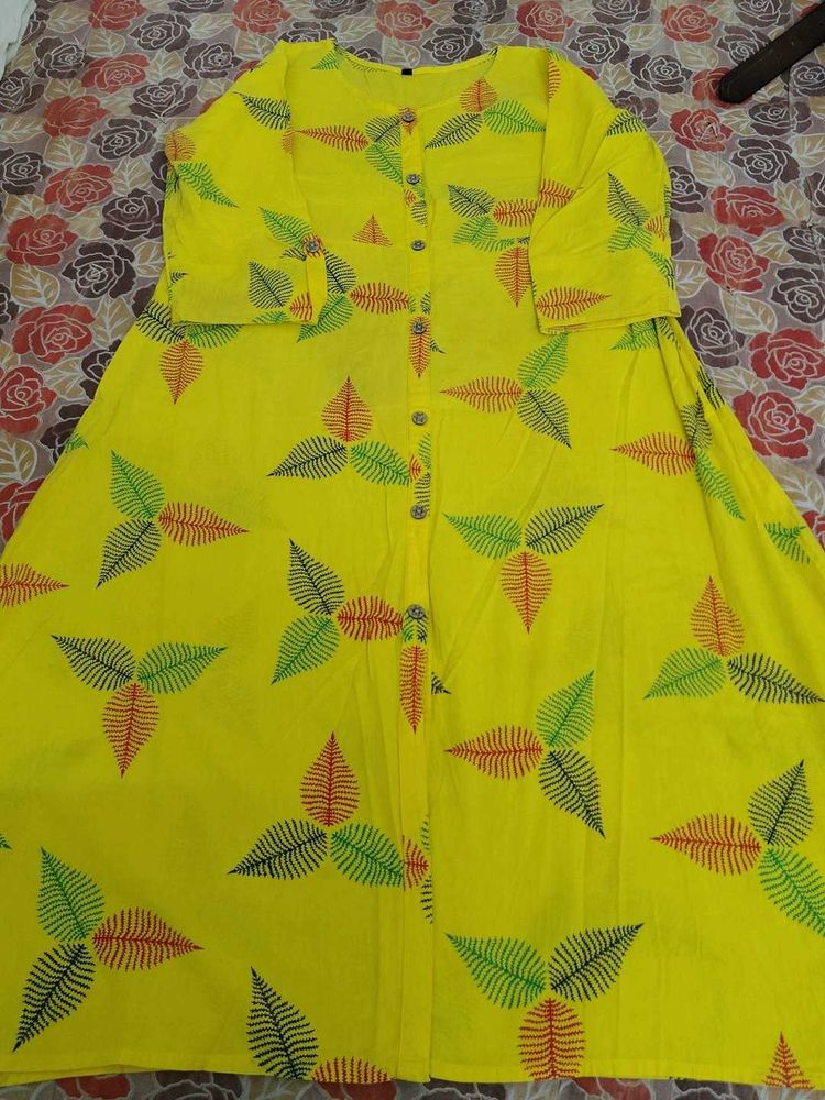 Vibrant Yellow Leaf Print Kurta