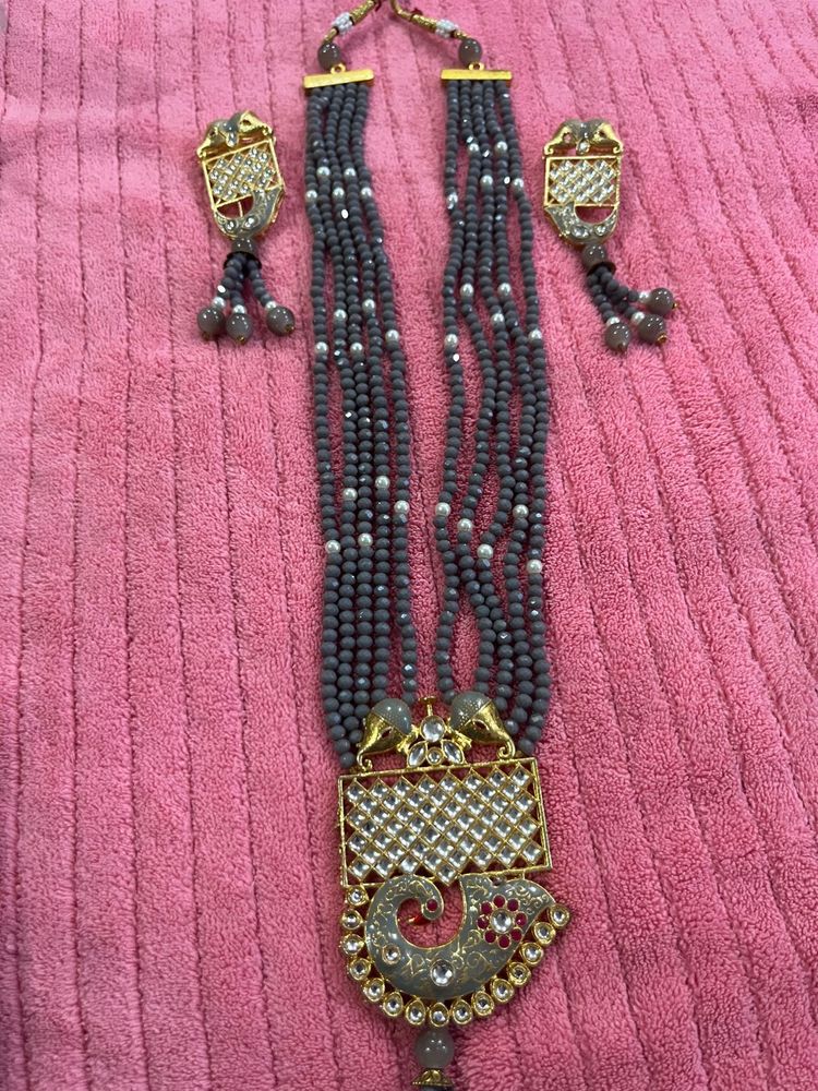 Elegant Beaded Necklace &amp; Earring Set
