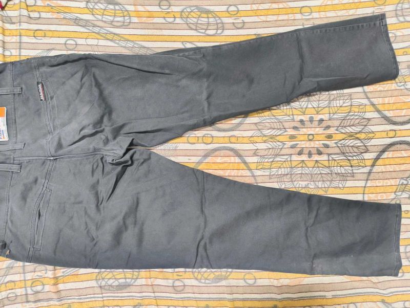 Men's Grey Casual Trousers