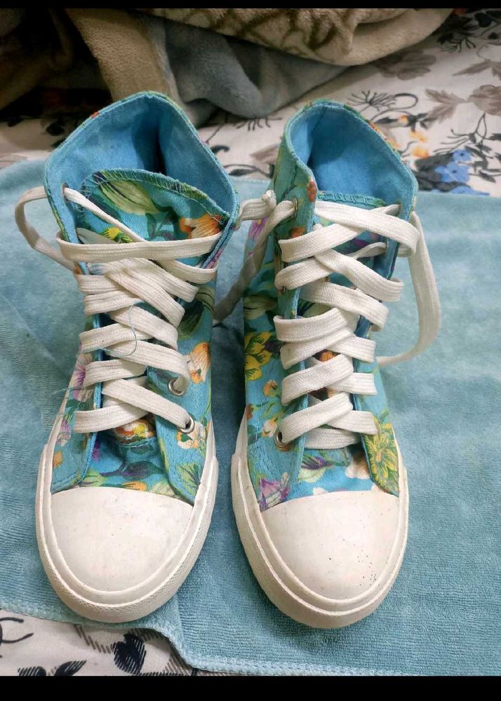 Womens Boots