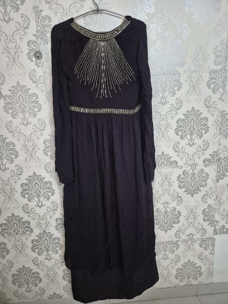 Elegant Embellished Ethnic Gown