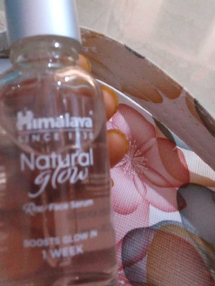 Himalaya Natural Glow Rose Face Serum
