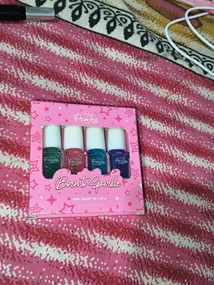 Princess Born to Sparkle Nail Paint Set
