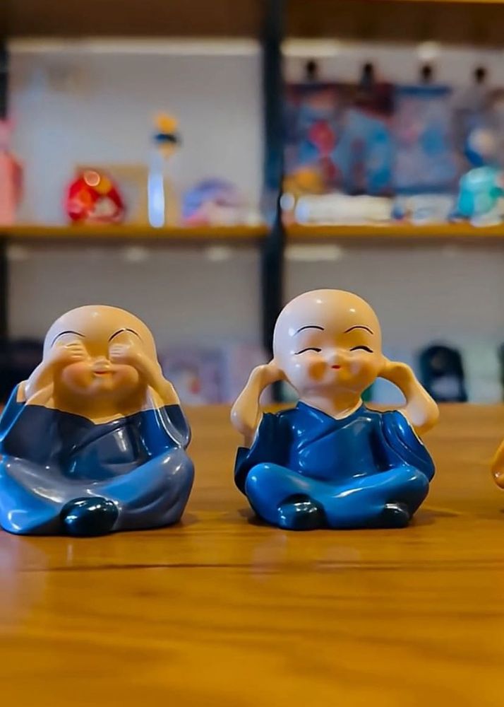 Zen Monk Figurines