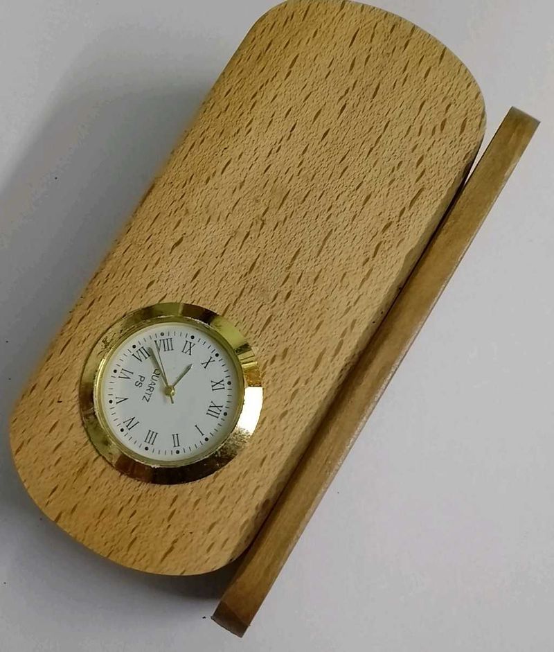 Wooden Desk Pen stand with Roman Numerals