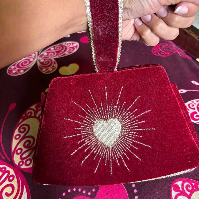Charlotte tilbury Velvet Heart Clutch Bag