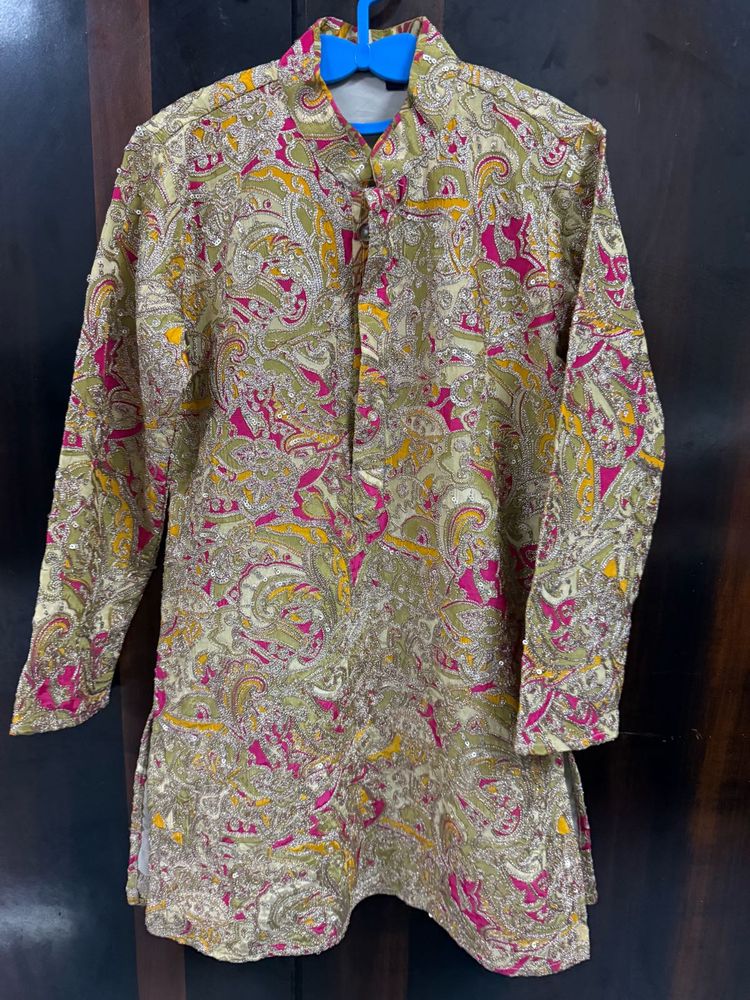 Boys's Ethnic Embroidered Kurta with Paisley Print