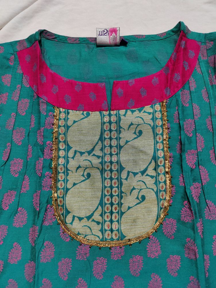 Brand- Trishaa , Size- Small