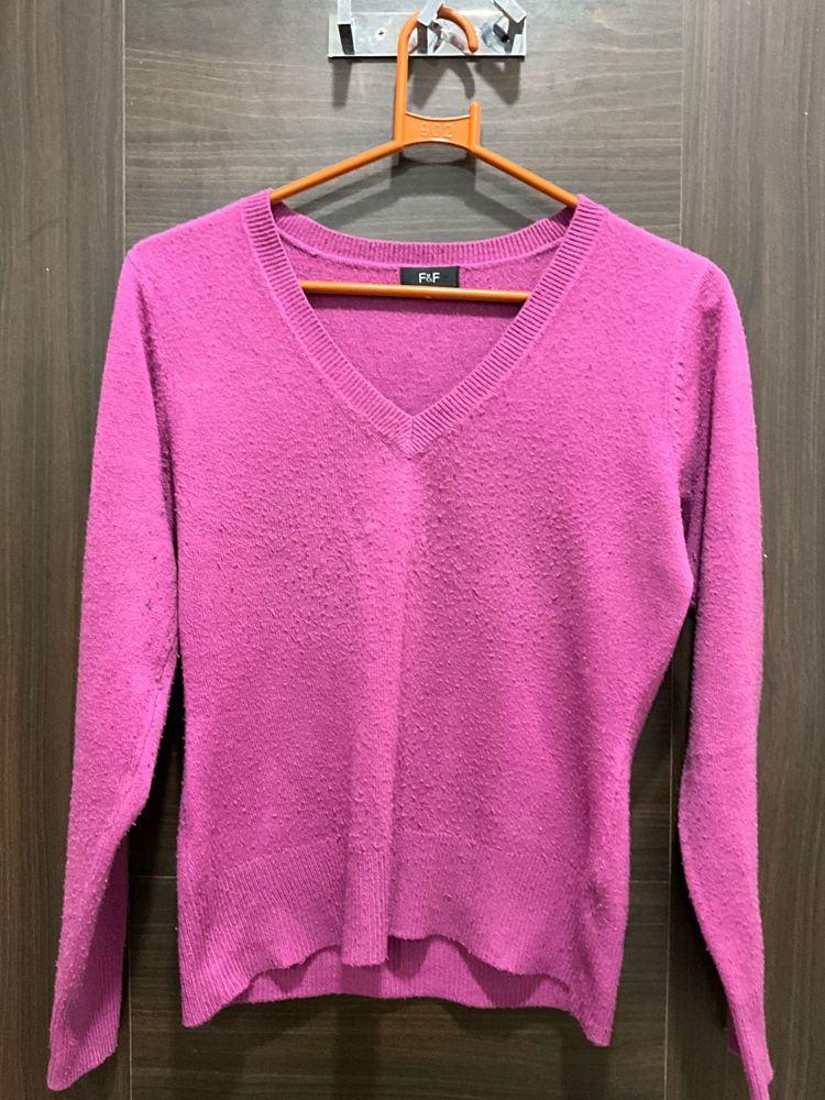 Pink F&amp;F V-Neck Sweater 🩷