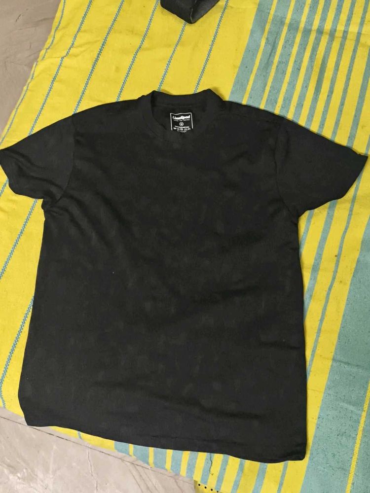 limeroad black polyester tshirt