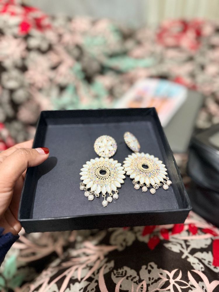 Elegant Floral Drop Earrings