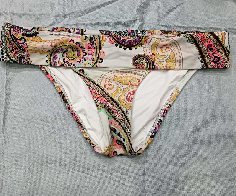 Paisley Print😍 Fold-Over Bikini Bottoms
