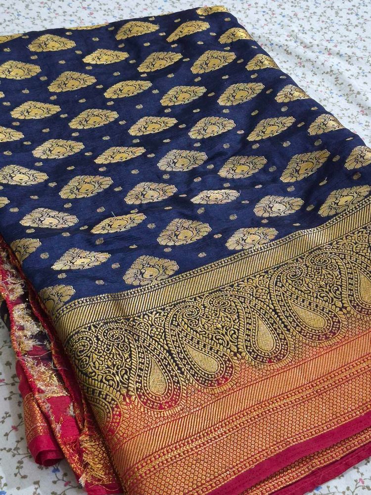 Banarasi Silk Saree with Blouse 😍