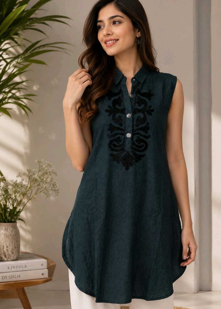 🌷Elegant Sleeveless Kurta