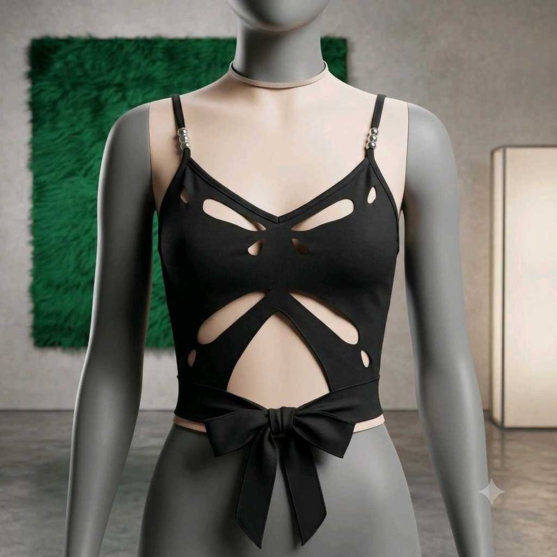 Black Cutout🫴🏻 🎁Bow Detail Crop Top