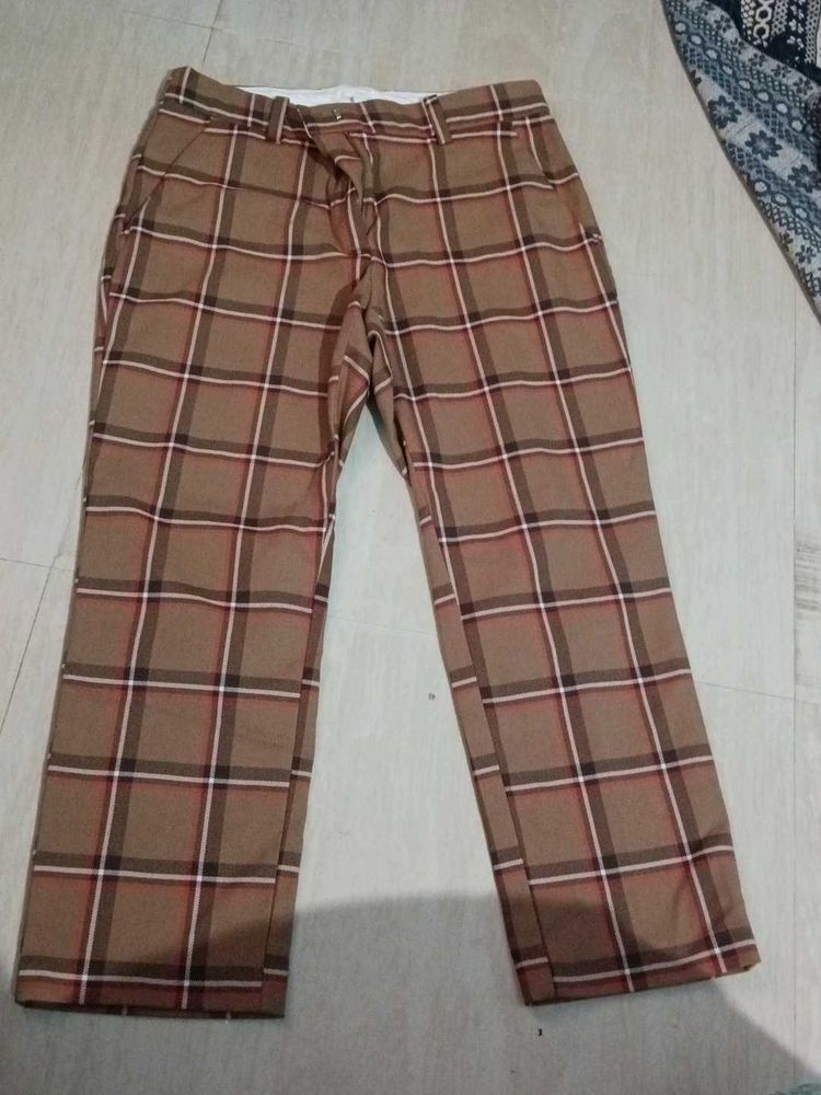 Classic Plaid Trousers small size
