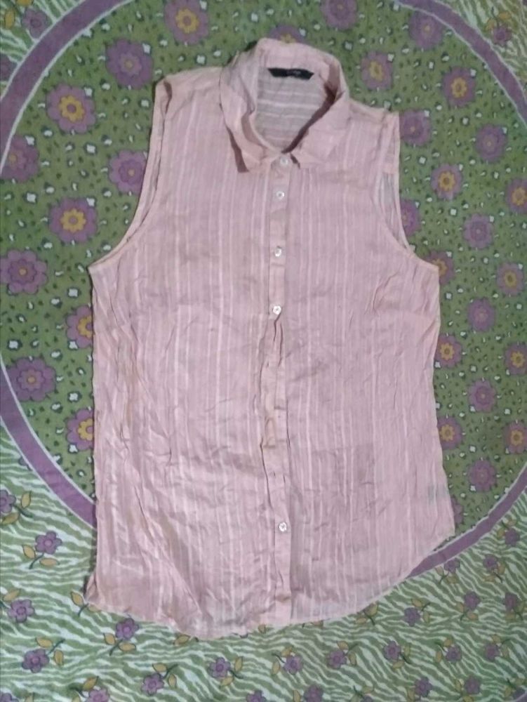 Light Pink Sleeveless Button-Up Shirt