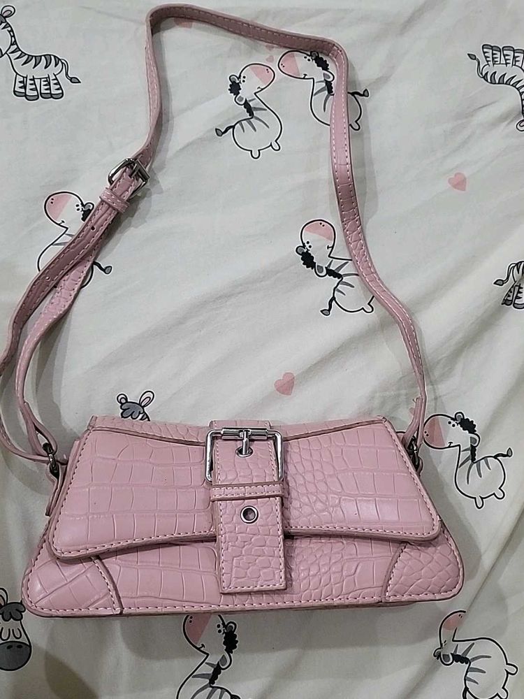 Chic Pink Croc-Embossed Shoulder Bag