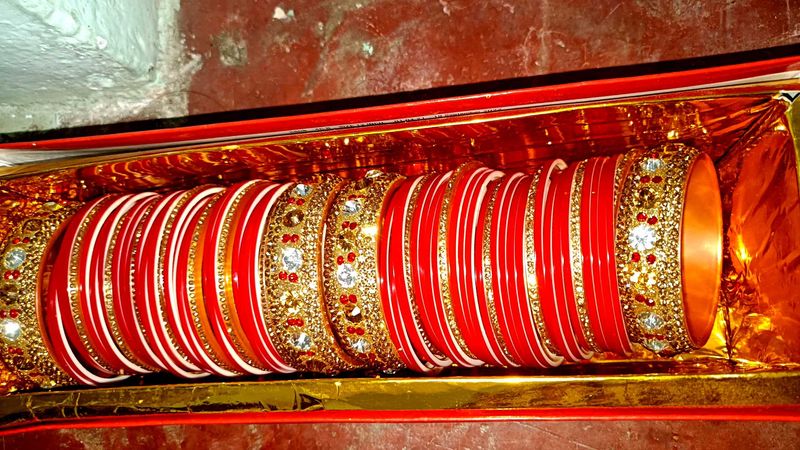 Red ♥️ Chooda With Box