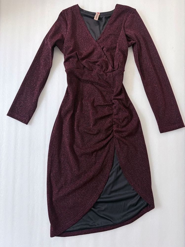 Sparkly V-Neck Ruched Dress
